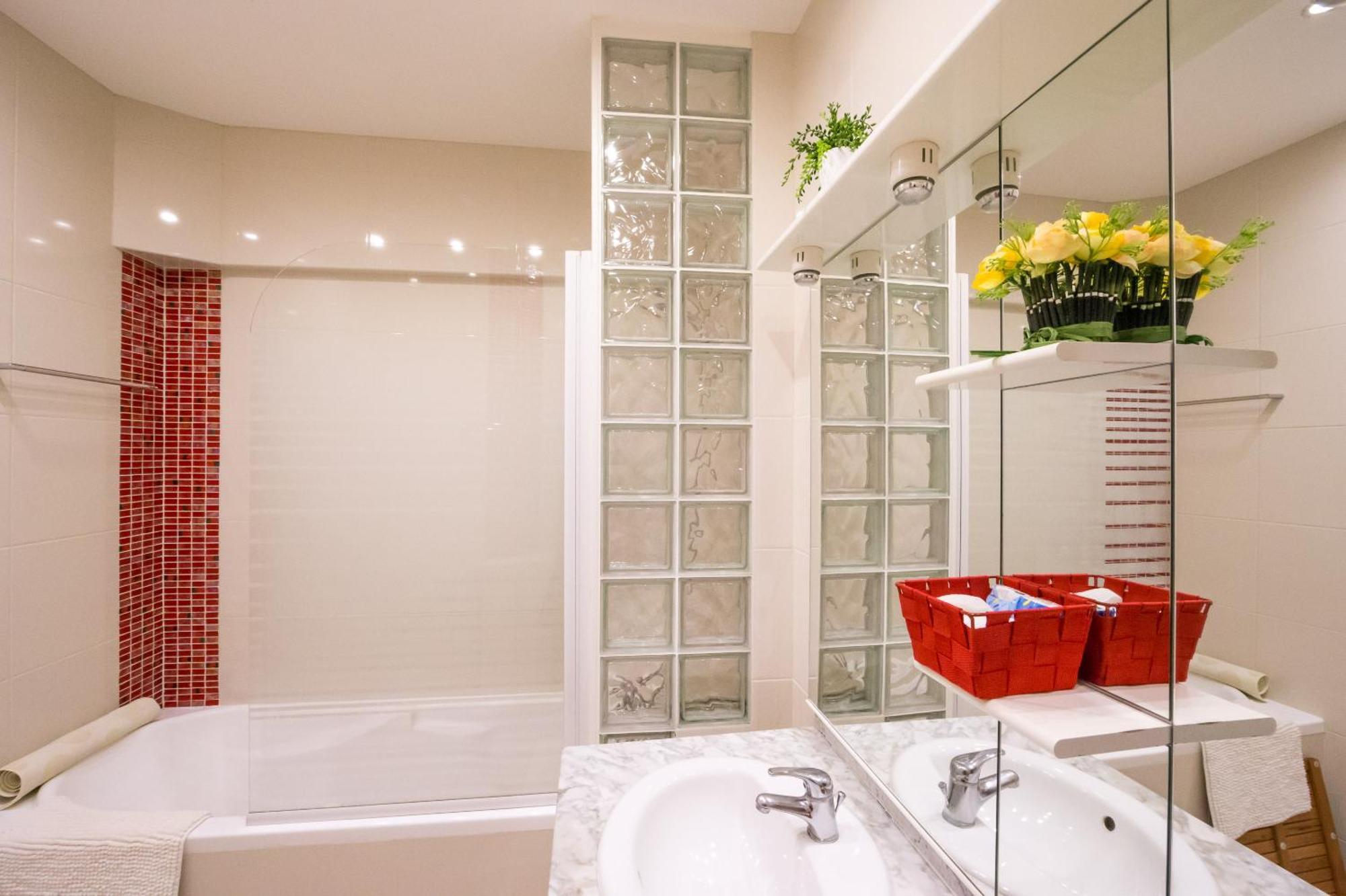 Residence Beaune Sweet Home, 4 Appartements D'Exception Avec Parking Inclus Cameră foto