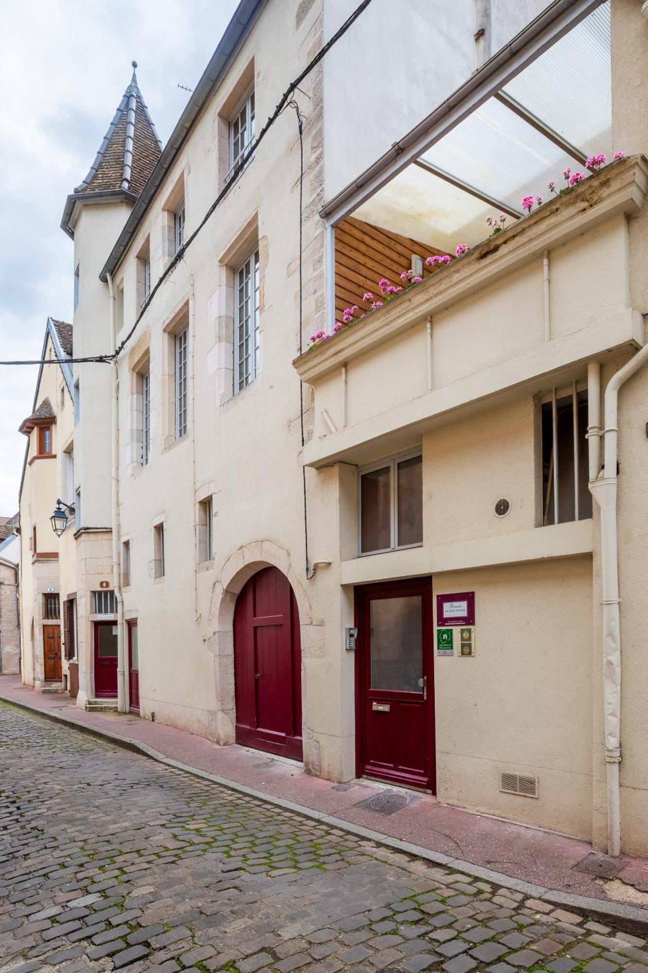 Residence Beaune Sweet Home, 4 Appartements D'Exception Avec Parking Inclus Exterior foto
